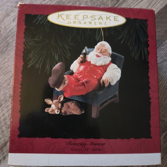 1994 Hallmark Keepsake "Relaxing Moment" Coca-Cola Santa Christmas Ornament - Picture 3 of 12